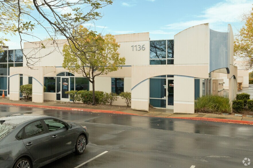 More Photos Of 1136 Suncast Ln, El Dorado Hills Warehouse For Lease