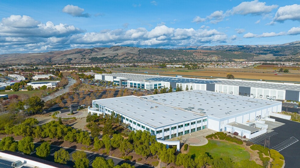 More Photos Of 755 Jarvis Dr, Morgan Hill Light Manufacturing For Lease