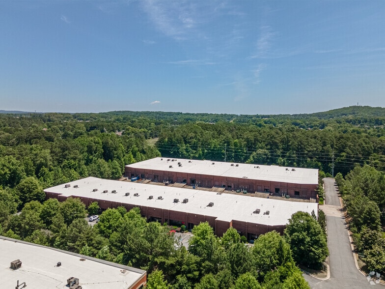 More Photos Of 1061 Triad Ct, Marietta Warehouse For Lease
