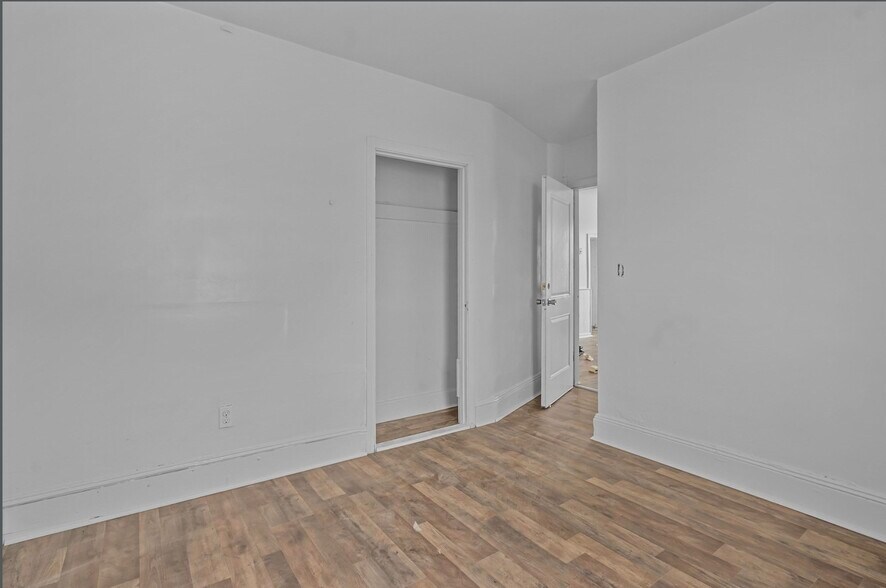 More Photos Of 49-51 County St, New Bedford Apartments For Sale