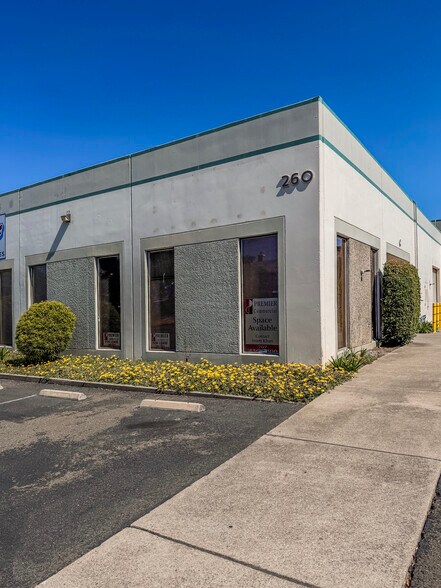 More Photos Of 260 Link Rd, Fairfield Warehouse For Lease