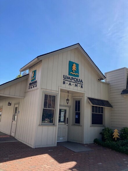 More Photos Of 641 Main St, Weaverville Storefront Retail Office For Lease