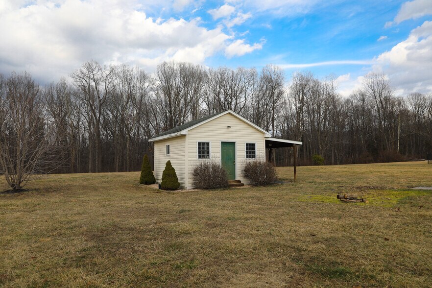 More Photos Of 232 Mine Branch Rd, Crimora Specialty For Sale