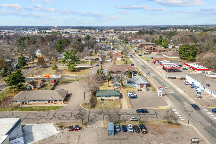 More Photos Of 38804 8th Ave, North Branch Office Residential For Sale