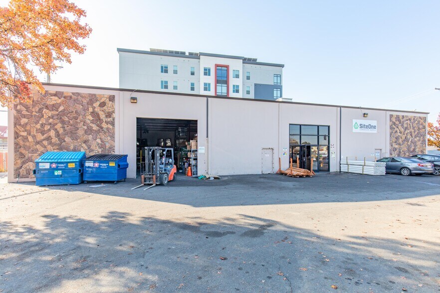 More Photos Of 6500 Elvas Ave, Sacramento Warehouse For Sale