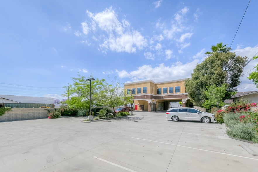 More Photos Of 1320 E Las Tunas Dr, San Gabriel Medical For Lease