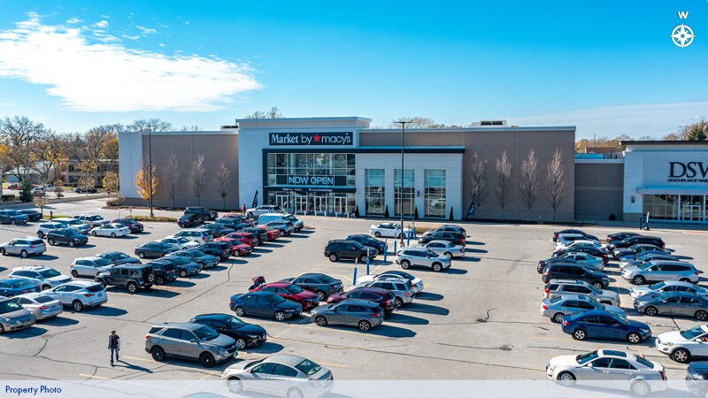 More Photos Of 9700 S Western Ave, Evergreen Park Freestanding For Sale