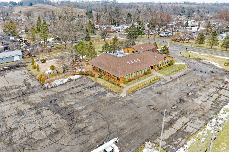 More Photos Of 2445 W Walworth Rd, Macedon Restaurant For Lease