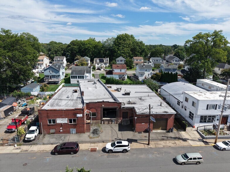 More Photos Of 109 West Shore Ave, Dumont Manufacturing For Sale