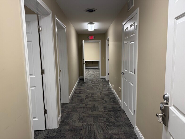 More Photos Of 369 Big Bay Rd, Queensbury Flex For Lease