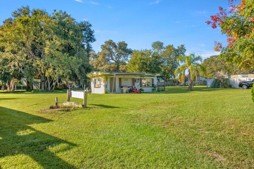 More Photos Of 6808 Lake Griffin Rd, Lady Lake Hotel For Sale