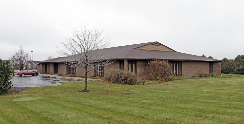 Primary Photo Of 485 Lapeer Rd, Oxford Office For Sale