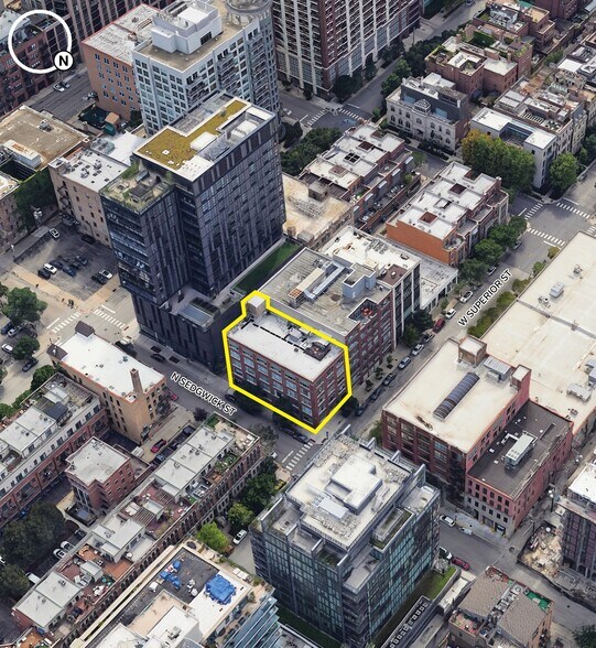 More Photos Of 401 W Superior St, Chicago Office For Lease