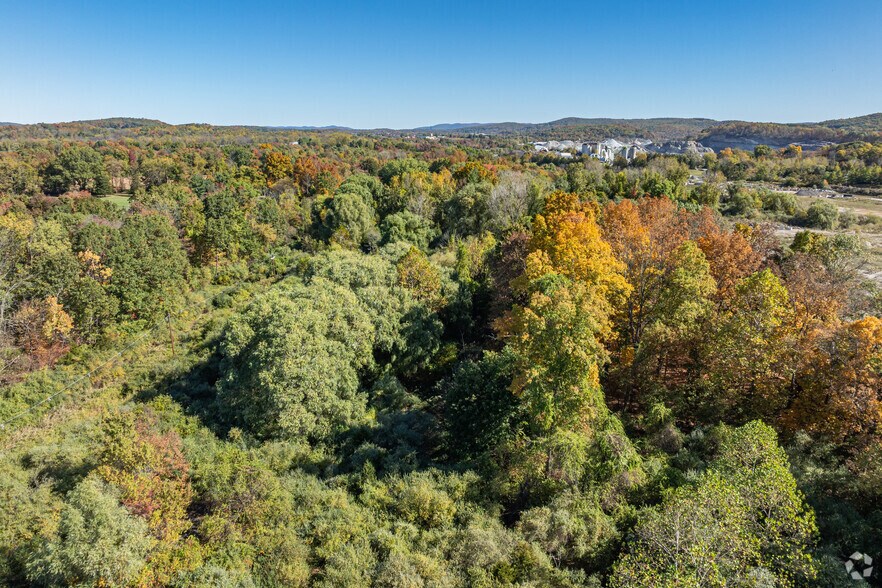 More Photos Of 99 Mulford Ct, Lafayette Land For Lease