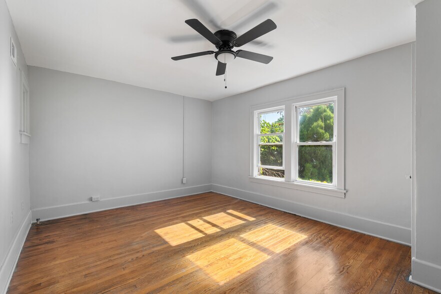 More Photos Of 1305 Brown St, Akron Storefront Retail Residential For Sale