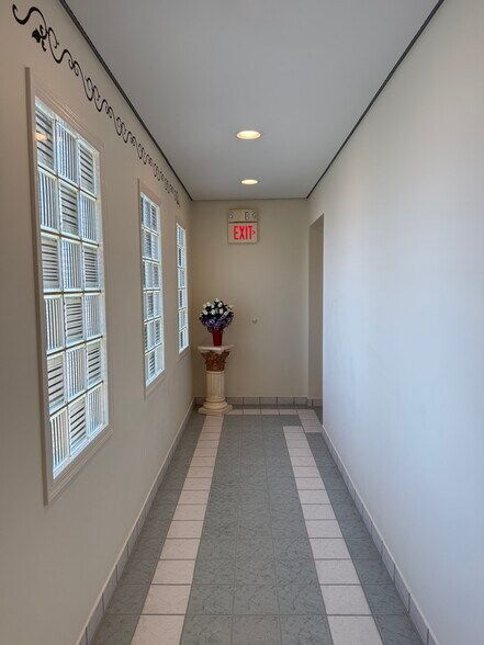More Photos Of 34 Scotch Rd, Ewing Medical For Lease