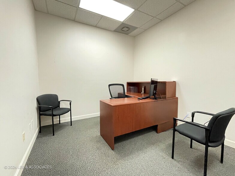 More Photos Of 2201 NW 40th Ter, Gainesville Office For Lease