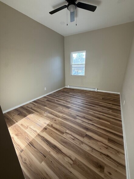 More Photos Of 42-44 Main St, Dallas Storefront Retail Residential For Sale