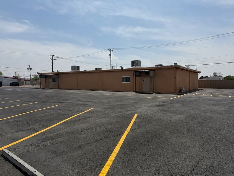 More Photos Of 8401 Andrews Hwy, Odessa General Retail For Sale