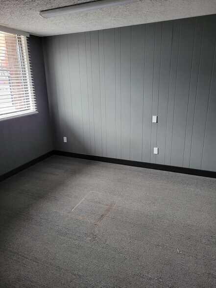 More Photos Of 305 Church St, Naugatuck Office For Lease