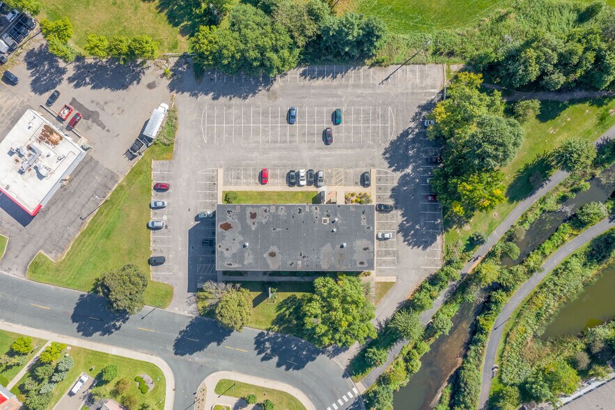 More Photos Of 7420 Unity Ave, Brooklyn Park Office For Sale