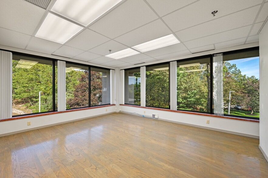 More Photos Of 220 Broadway, Lynnfield Office Residential For Sale