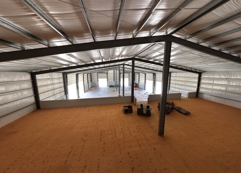 More Photos Of 7836 Old Campbellton Rd, Pleasanton Warehouse For Sale