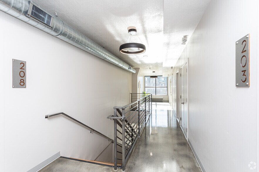 More Photos Of 606 W North Temple, Salt Lake City Apartments For Sale