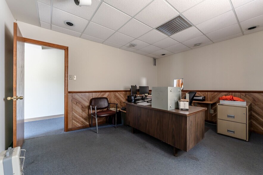 More Photos Of 259 Race St, Catasauqua Warehouse For Sale