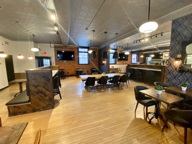 More Photos Of 17 Kellogg Ave, Amherst Storefront Retail Office For Lease