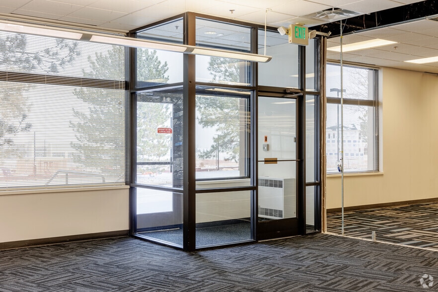 More Photos Of 7475 S Joliet St, Englewood Flex For Lease