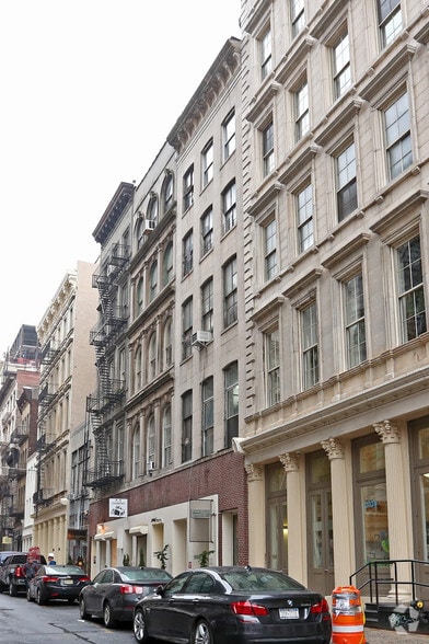 More Photos Of 91 Franklin St, New York Office Residential For Sale