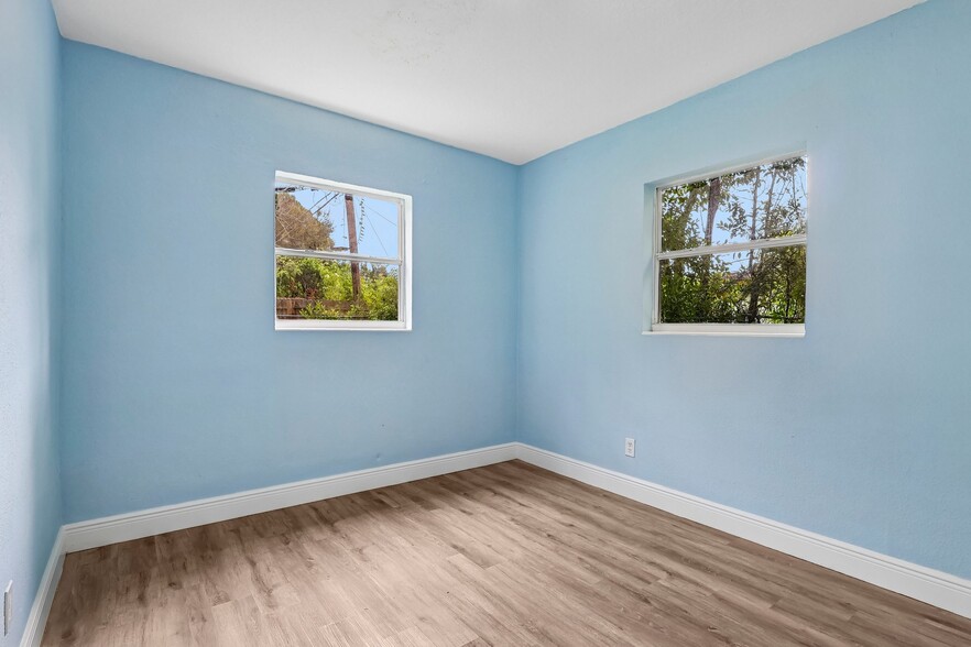 More Photos Of 4821 Shoshone St, Orlando Multifamily For Sale