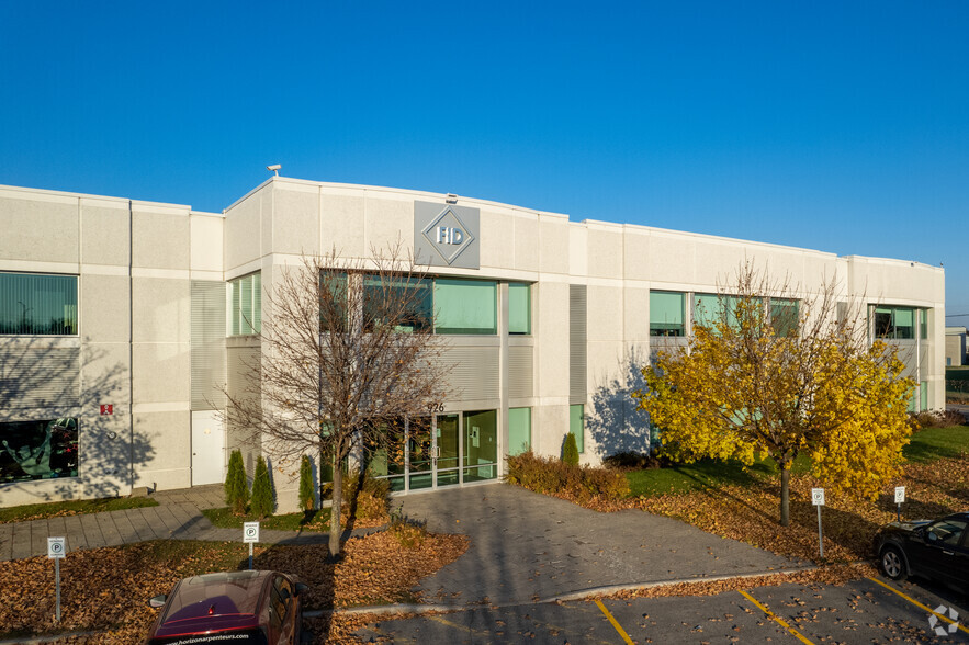 Primary Photo Of 922-926 St Jacques Paschini, Bois-des-filion Warehouse For Lease