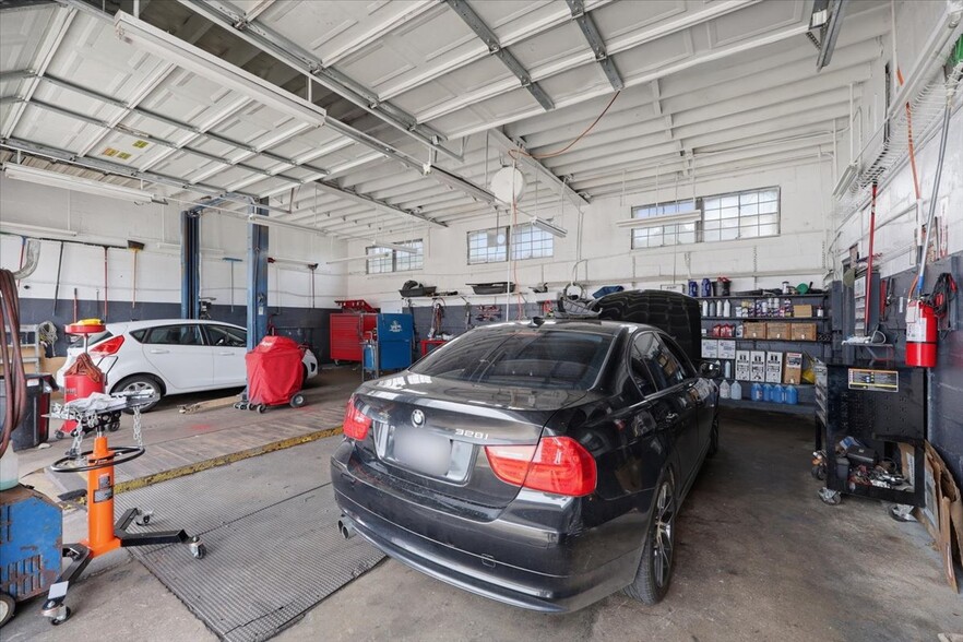 More Photos Of 2852 Wade Hampton Blvd, Taylors General Retail For Sale
