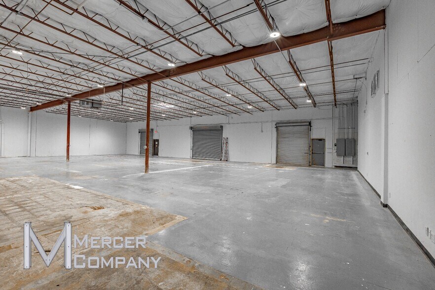 More Photos Of 1121-1137 Jupiter Rd S, Garland Unknown For Lease