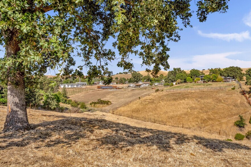 More Photos Of 622 Happy Valley Rd, Pleasanton Land For Sale