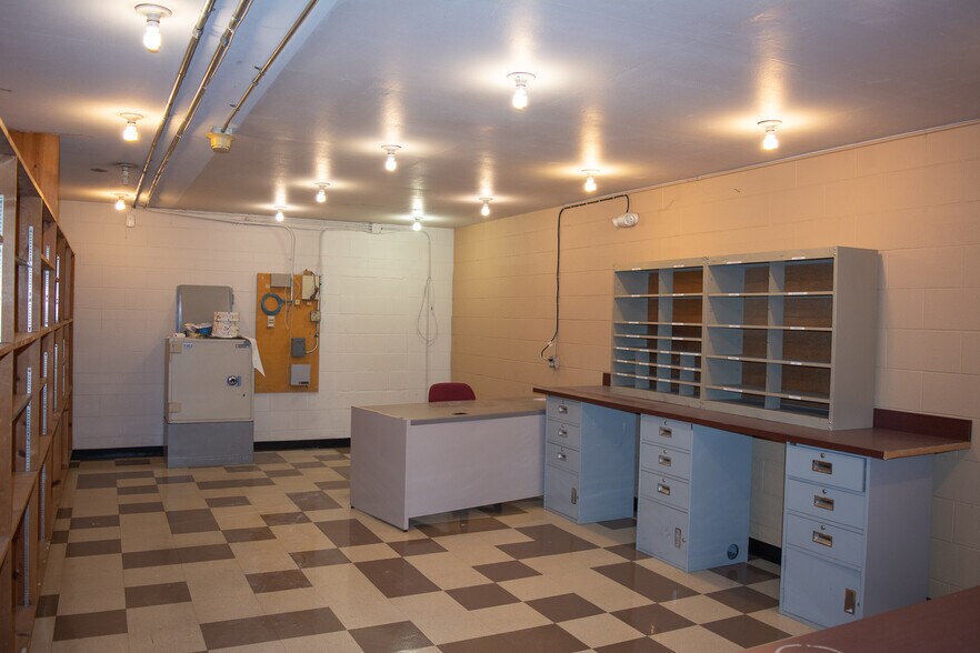 More Photos Of 5440 Dudley Blvd, Mcclellan Freestanding For Lease