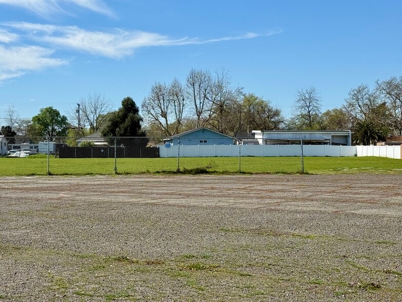 More Photos Of 1100 Las Palmas Ave, Sacramento Religious Facility For Sale