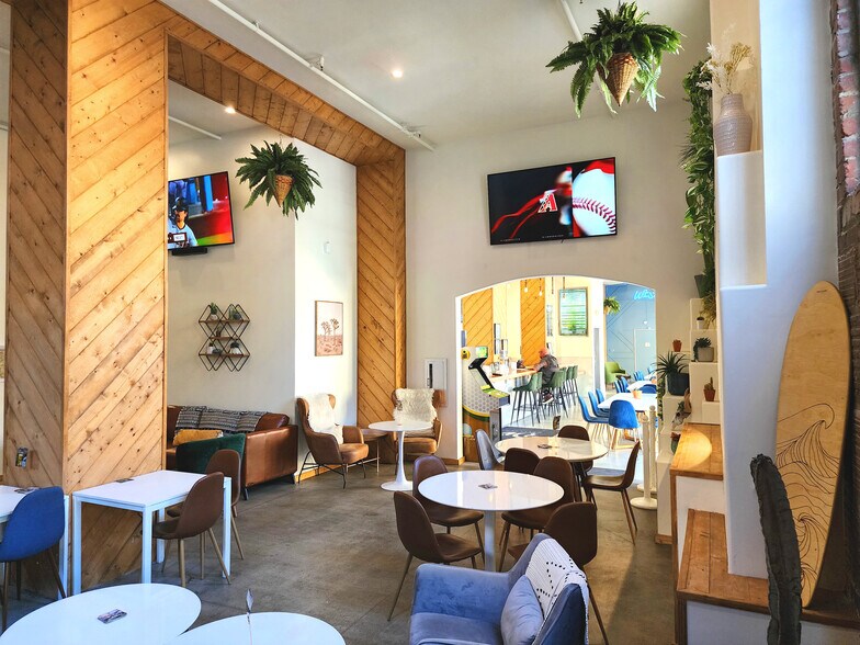 More Photos Of 701 Island Ave, San Diego Loft Creative Space For Sale