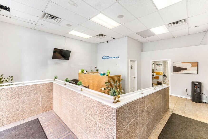 Primary Photo Of 1827 Madison Ave, New York Apartments For Lease