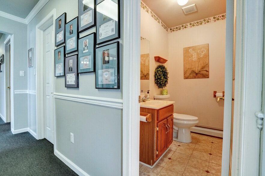 More Photos Of 1425 S Collegeville Rd, Collegeville General Retail For Lease