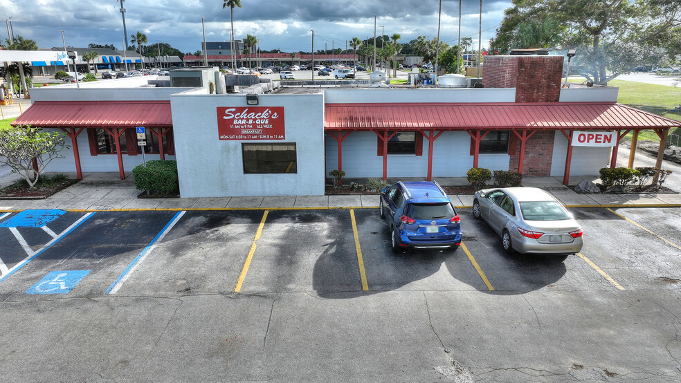 Primary Photo Of 3000 Cypress Gardens Rd, Winter Haven Restaurant For Sale