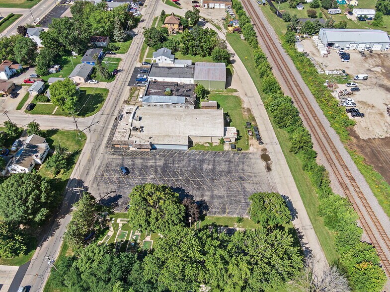 More Photos Of 927 E Railroad St, Sandwich Bowling Alley For Sale