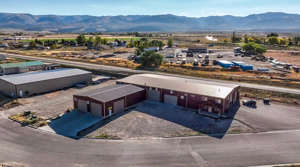 More Photos Of 1375 Blackhawk Blvd, Mount Pleasant Manufacturing For Sale