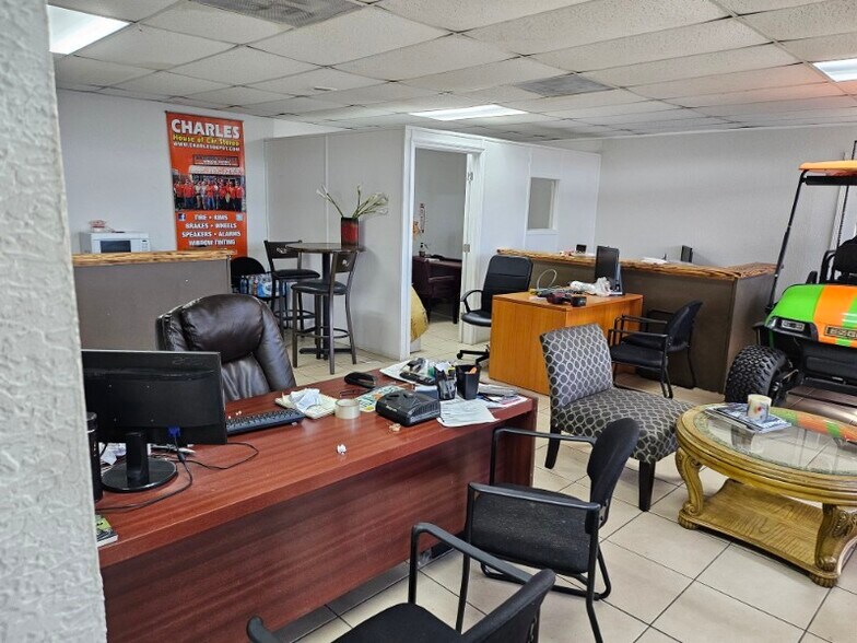 More Photos Of 4010 E 8th Ave, Hialeah General Retail For Sale