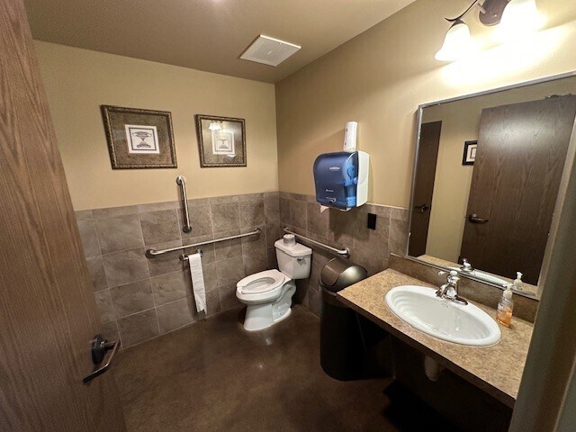 More Photos Of 3318 N Grandmill Ln, Coeur d'Alene Medical For Lease