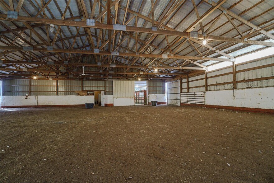 More Photos Of 12446 190th St, Milaca Flex For Sale