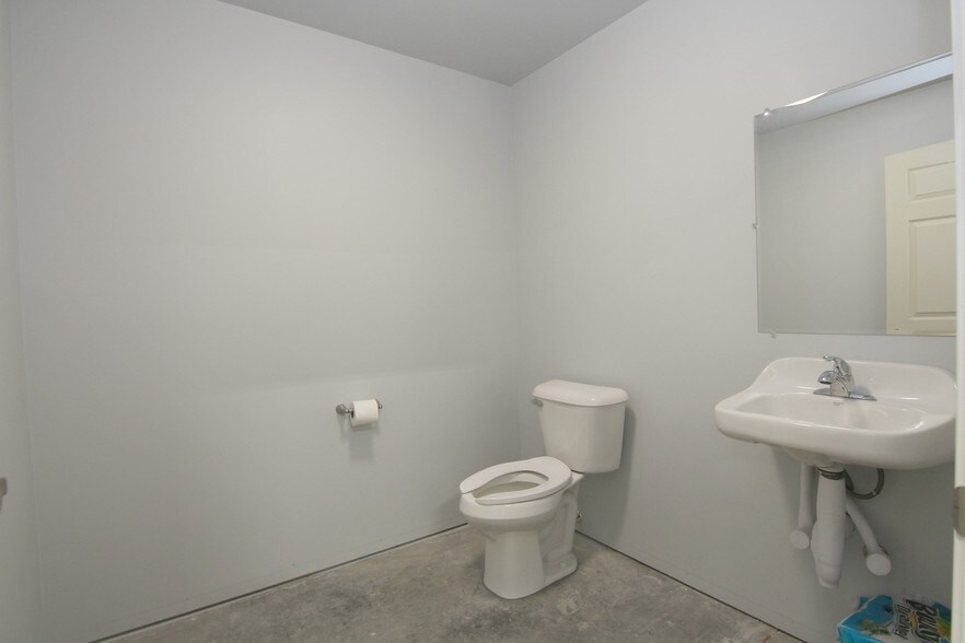More Photos Of 1200 Enterprise Dr, Highland Warehouse For Lease
