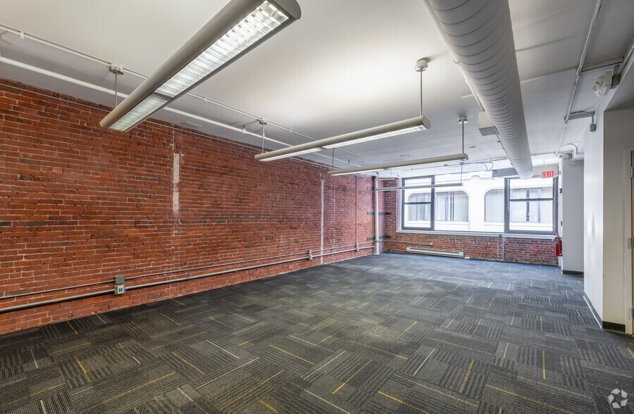More Photos Of 141-147 Portland St, Boston Office For Lease